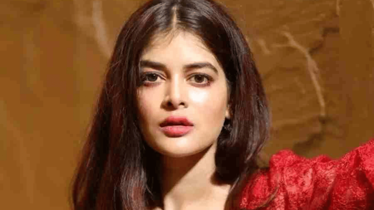 'নাটক বন্ধ করুন...' রাত ২টোয় রাস্তায় মধুমিতার ভিডিয়ো দেখে বিরক্ত অনুরাগীরা 'নাটক বন্ধ করুন...' রাত ২টোয় রাস্তায় মধুমিতার ভিডিয়ো দেখে বিরক্ত অনুরাগীরা