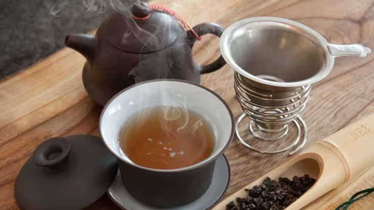 Oolong Tea: নিয়মিত চাইনিজ চা খান, কমবে মেদ দূরে থাকবে ডায়াবেটিস Oolong Tea: নিয়মিত চাইনিজ চা খান, কমবে মেদ দূরে থাকবে ডায়াবেটিস