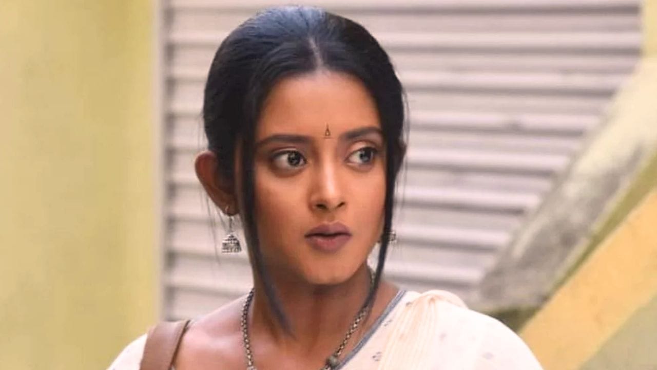 R G KAR: 'রাতবিরেতে শুটিং, দারোয়ান যদি ধর্ষণ করে দেয়!' আতঙ্কিত শ্রুতি R G KAR: 'রাতবিরেতে শুটিং, দারোয়ান যদি ধর্ষণ করে দেয়!' আতঙ্কিত শ্রুতি