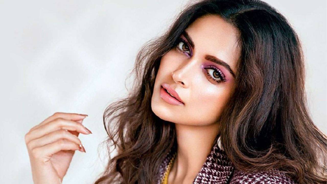 Anti Aging Tips: বাড়িতে তৈরি এই পানীয় খেলেই উলটো দিকে ঘুরবে বয়সের চাকা! বাড়বে ত্বকের জেল্লা