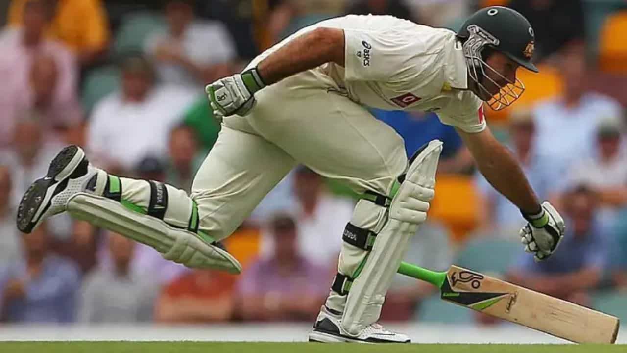 Test Cricket: টেস্টে সবচেয়ে বেশি রান আউটের শিকার কারা? প্রথম ১০এ নেই কোনও ভারতীয় Test Cricket: টেস্টে সবচেয়ে বেশি রান আউটের শিকার কারা? প্রথম ১০এ নেই কোনও ভারতীয়