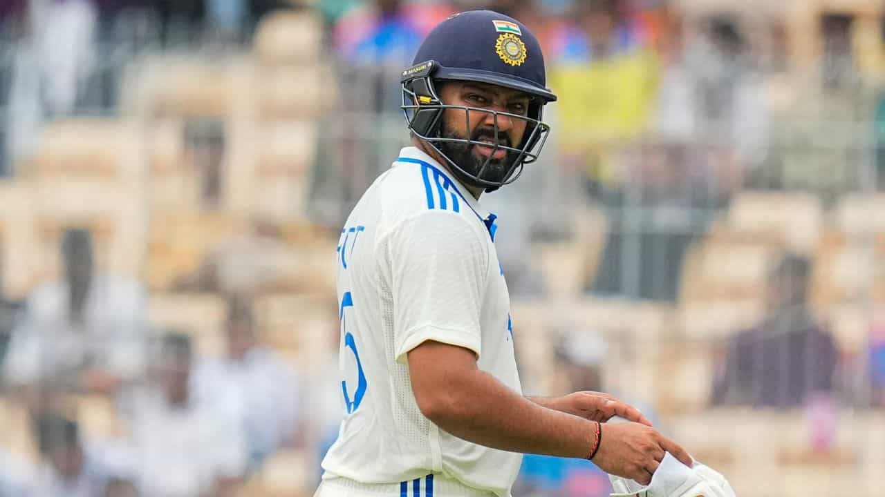 Rohit Sharma: রোহিতের স্ট্র্যাটেজিতে গলদ! ক্যাপ্টেনের যে মন্তব্য হজম হয়নি জাডেজার... Rohit Sharma: রোহিতের স্ট্র্যাটেজিতে গলদ! ক্যাপ্টেনের যে মন্তব্য হজম হয়নি জাডেজার...