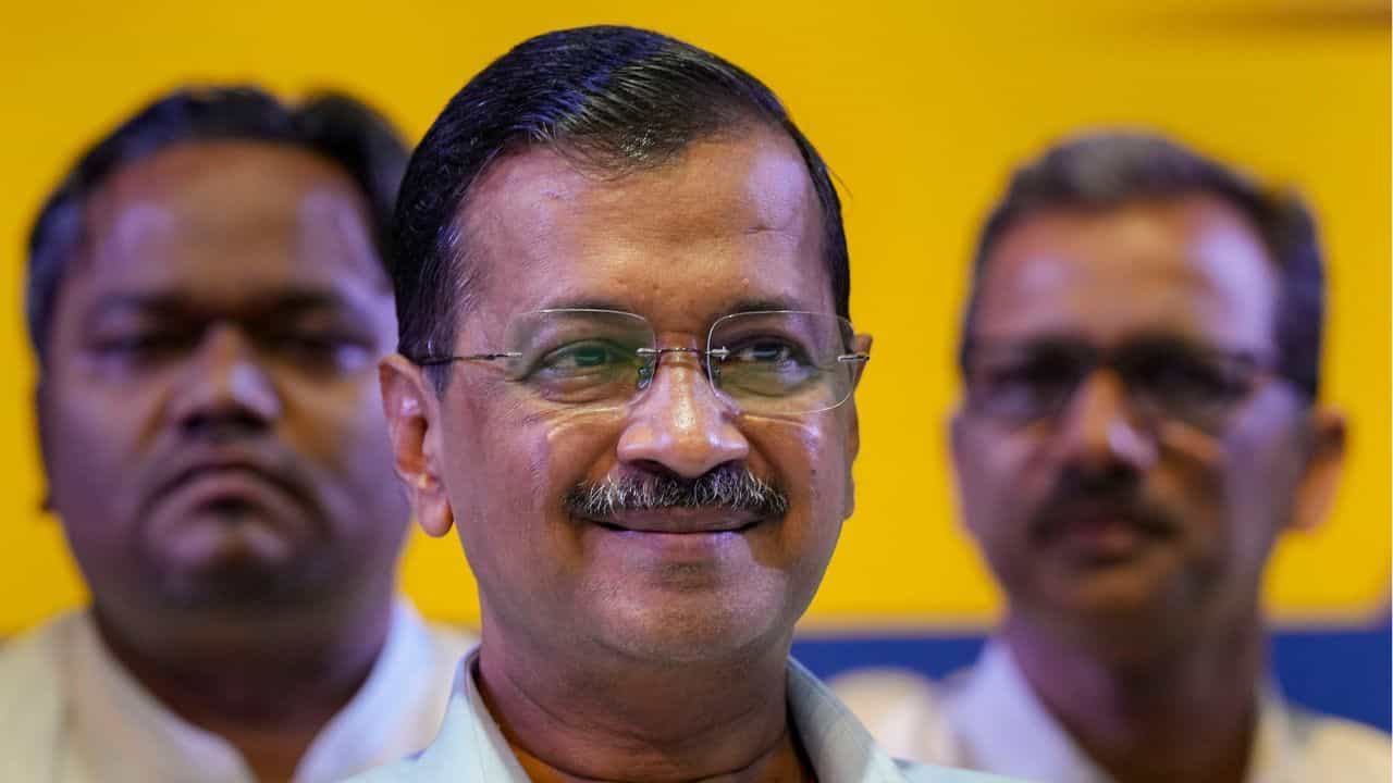 Arvind Kejriwal: মুখ্যমন্ত্রীর বাসভবন ছাড়ার পর কোথায় থাকবেন কেজরীবাল? কী বলছে আপ? Arvind Kejriwal: মুখ্যমন্ত্রীর বাসভবন ছাড়ার পর কোথায় থাকবেন কেজরীবাল? কী বলছে আপ?