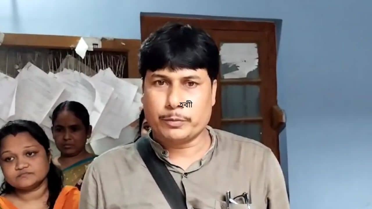 Bagda: ত্রিপল দেওয়ার কথা ১৫টা, বিজেপি গেলে দিচ্ছে ৫টা, অভিযোগ তুলে বিক্ষোভ BDO অফিসে