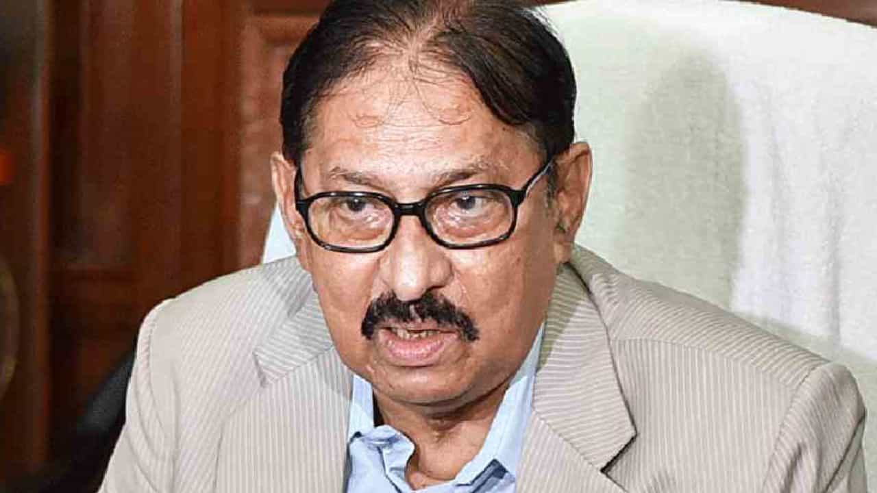 Biman Banerjee: সর্বভারতীয় স্পিকার সম্মেলনেও আরজি কর ইস্যু, আক্ষেপের সুর বিমানের গলায় Biman Banerjee: সর্বভারতীয় স্পিকার সম্মেলনেও আরজি কর ইস্যু, আক্ষেপের সুর বিমানের গলায়