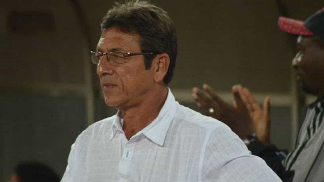 Bengal Football Team: ঘুরে দাঁড়াতে সন্তোষ ট্রফিতে সঞ্জয় সেনকে কোচ করল বাংলা ফুটবল সংস্থা Bengal Football Team: ঘুরে দাঁড়াতে সন্তোষ ট্রফিতে সঞ্জয় সেনকে কোচ করল বাংলা ফুটবল সংস্থা