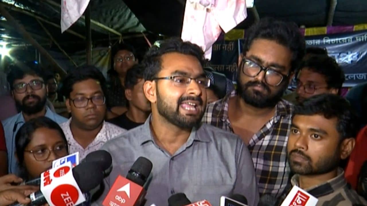 Junior Doctors Protest: বড় ঘোষণা জুনিয়র ডাক্তারদের, সোমবার থেকে রাজ্যজুড়ে পূর্ণ কর্মবিরতির হুঁশিয়ারি