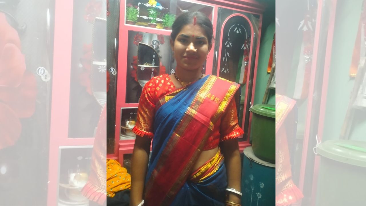 Ranaghat: 'আর যদি কয়েক মিনিট আগে আসতেন....', বিজেপির র্যালিতে আটকে অ্যাম্বুলেন্স, মৃত্যু ৪ মাসের গর্ভবতীর Ranaghat: 'আর যদি কয়েক মিনিট আগে আসতেন....', বিজেপির র্যালিতে আটকে অ্যাম্বুলেন্স, মৃত্যু ৪ মাসের গর্ভবতীর