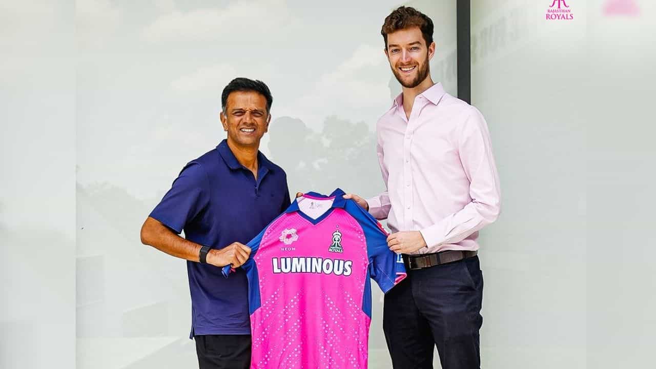 Rahul Dravid Joins RR: বিশ্বজয়ী রাহুল দ্রাবিড়ের রয়্যাল প্রত্যাবর্তন হল রাজস্থান টিমে Rahul Dravid Joins RR: বিশ্বজয়ী রাহুল দ্রাবিড়ের রয়্যাল প্রত্যাবর্তন হল রাজস্থান টিমে