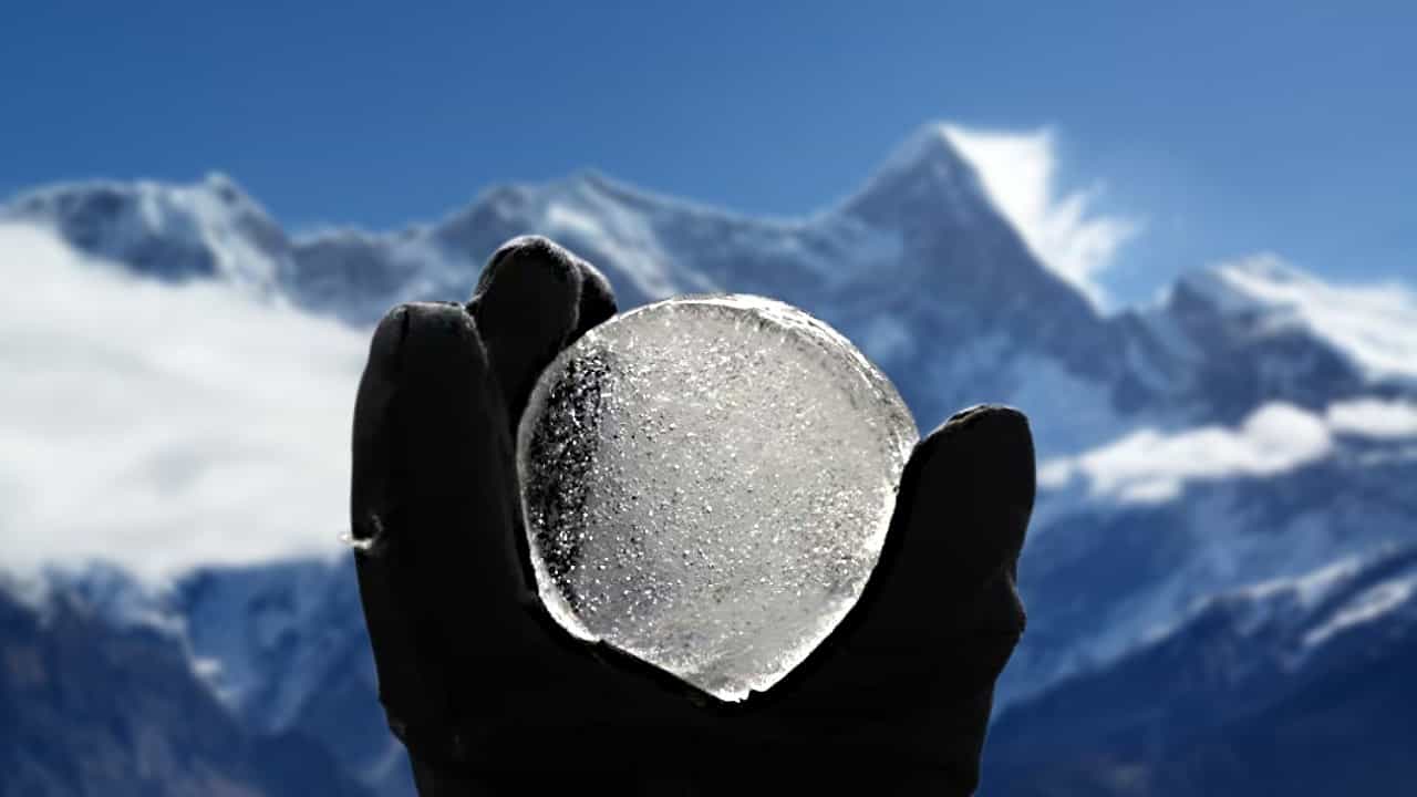 Himalayan Glacier: হিমালয়ের হিমবাহে লুকিয়ে মহাবিপদ, একবার ছড়িয়ে পড়লেই গেল! Himalayan Glacier: হিমালয়ের হিমবাহে লুকিয়ে মহাবিপদ, একবার ছড়িয়ে পড়লেই গেল!
