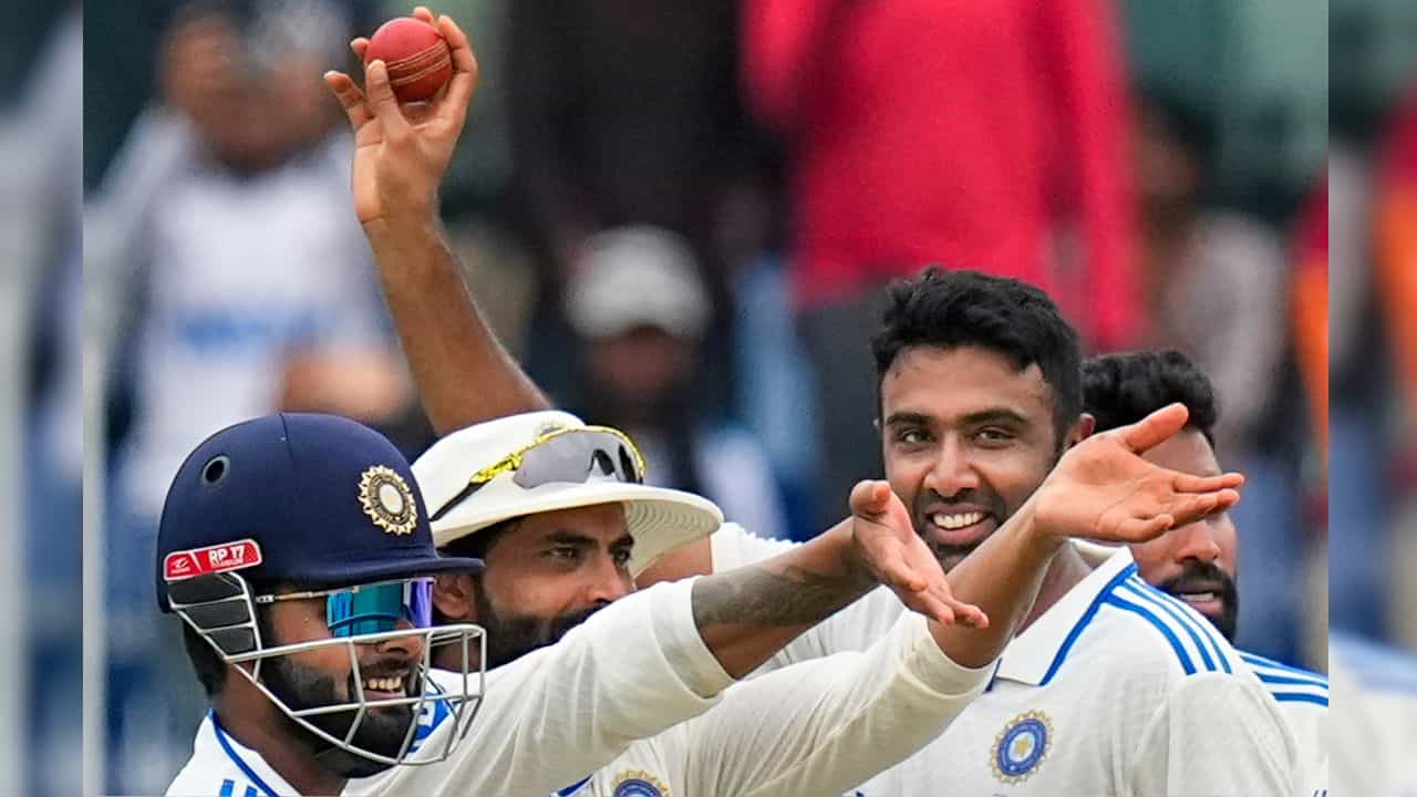 IND vs BAN: অশ্বিন-পন্থ সহ চেন্নাই টেস্টে নানা নজির, রইল সেই তথ্য... IND vs BAN: অশ্বিন-পন্থ সহ চেন্নাই টেস্টে নানা নজির, রইল সেই তথ্য...