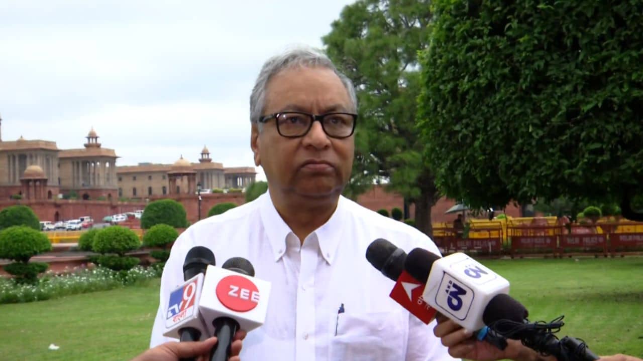 Jahar Sarkar: কেউ খারাপ কাজ করেছে বলেই খারাপ সময় এসেছে, ইস্তফা দিয়েও বিস্ফোরক জহর
