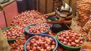 Onion Price: ১ টাকাও বেশি দাম দিতে হবে না, পেঁয়াজের দাম নিয়ে পুরো প্ল্যান তৈরি সরকারের