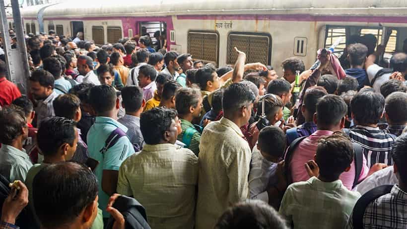 Sealdah Division: পুজোর কদিন শুধুমাত্র শিয়ালদহ ডিভিশনে ট্রেনে চেপেছেন কত যাত্রী, হিসেব দিল পূর্ব রেল