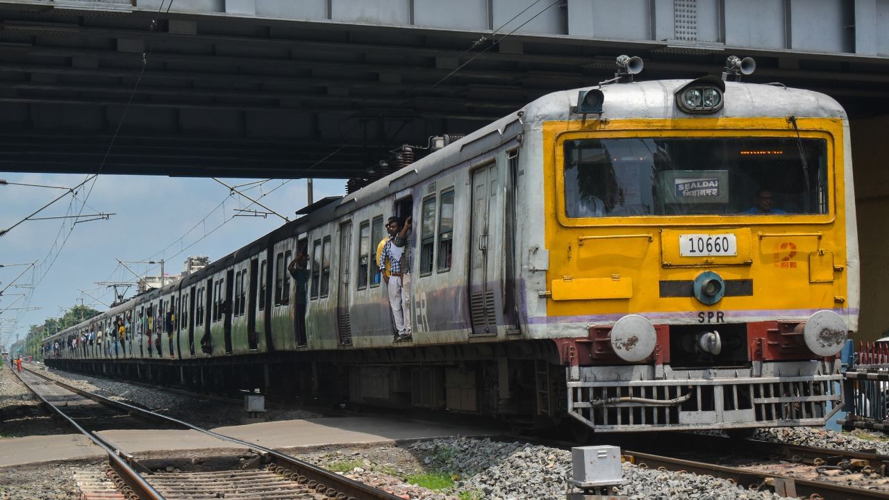 Special Train: দিঘা-পুরী থেকে এনজেপি, হাওড়া-শিয়ালদহ থেকে পুজোয় চলবে একগুচ্ছ স্পেশাল ট্রেন, জেনে নিন রুটগুলি