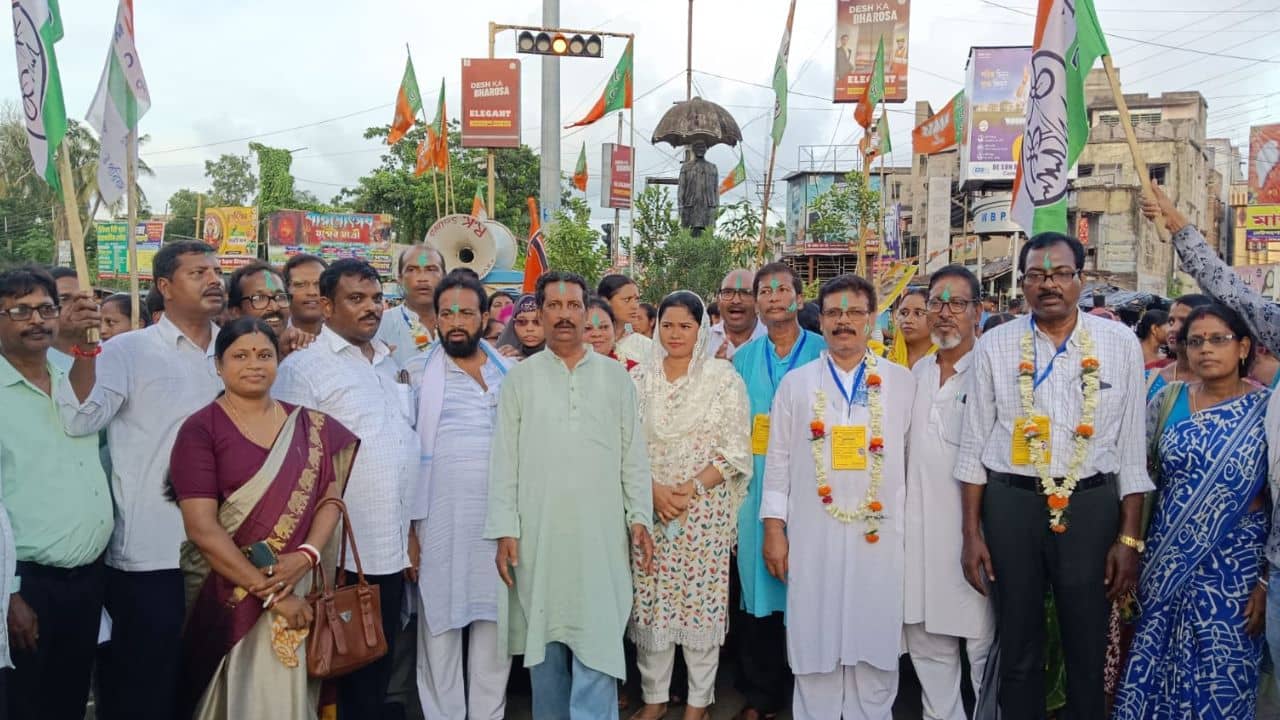 TMC: হলদিয়ায় উড়ল সবুজ পতাকা, সমবায় সমিতির সবকটিতেই জয়ী তৃণমূল