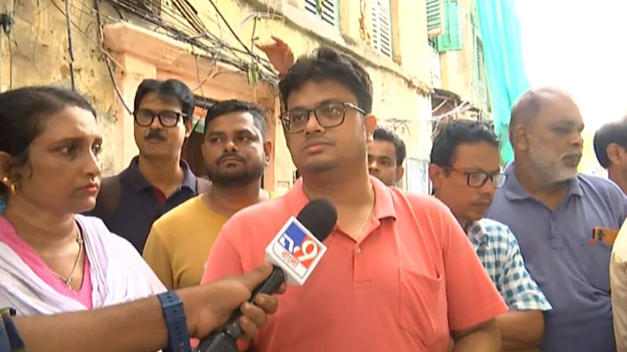 Bowbazar Metro: বউবাজারে আবার মেট্রোর কাজে বিপত্তি, ক্ষোভে ফুঁসছেন এলাকার লোকেরা