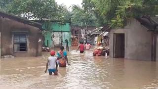 House Collapse: হুড়মুড়িয়ে ভেঙে পড়ল দোতলা বাড়ি, ঘুম উড়েছে এলাকাবাসীর