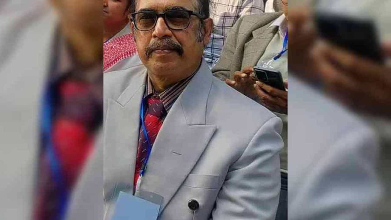 Maldah: ক্রাইম সিনে উপস্থিত, আরজি কর কাণ্ডের সঙ্গে যোগসূত্র! অপসারিত মালদহের IMA সভাপতি Maldah: ক্রাইম সিনে উপস্থিত, আরজি কর কাণ্ডের সঙ্গে যোগসূত্র! অপসারিত মালদহের IMA সভাপতি