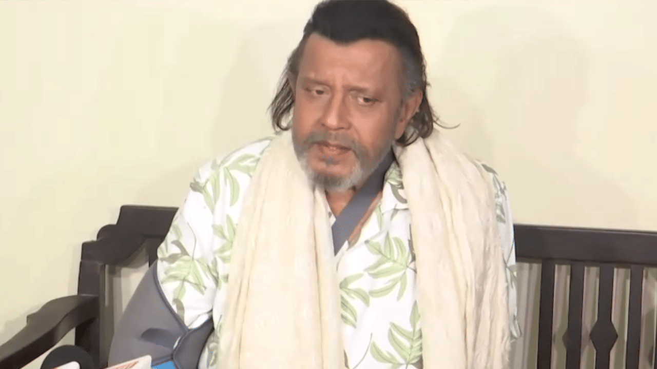 'আমি লড়ে নিয়েছি', দাদাসাহেব ফালকে পেয়ে অকপট মিঠুন চক্রবর্তী 'আমি লড়ে নিয়েছি', দাদাসাহেব ফালকে পেয়ে অকপট মিঠুন চক্রবর্তী