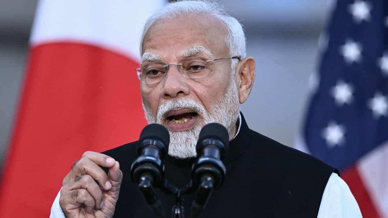 PM Narendra Modi: খতম দাদাগিরি! চিনের চোখ রাঙানির জবাবে মোদী বললেন, 'এখানে থাকতে এসেছি...' PM Narendra Modi: খতম দাদাগিরি! চিনের চোখ রাঙানির জবাবে মোদী বললেন, 'এখানে থাকতে এসেছি...'