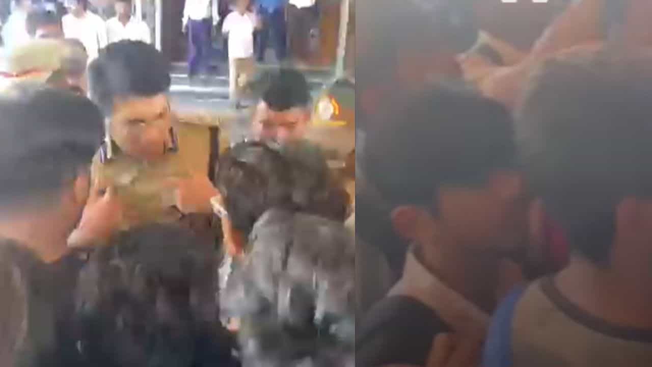 কে কীভাবে স্নান করে, সব জানা! মহিলাদের বাথরুমে গোপন ক্যামেরা, হুমকি দিয়েছিল মুখ খুললেই... কে কীভাবে স্নান করে, সব জানা! মহিলাদের বাথরুমে গোপন ক্যামেরা, হুমকি দিয়েছিল মুখ খুললেই...
