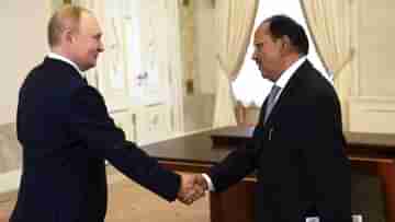 Ajit Doval meets Putin: পকেটে ইউক্রেনের শান্তি পরিকল্পনা, পুতিনের সঙ্গে বৈঠক অজিত ডোভালের