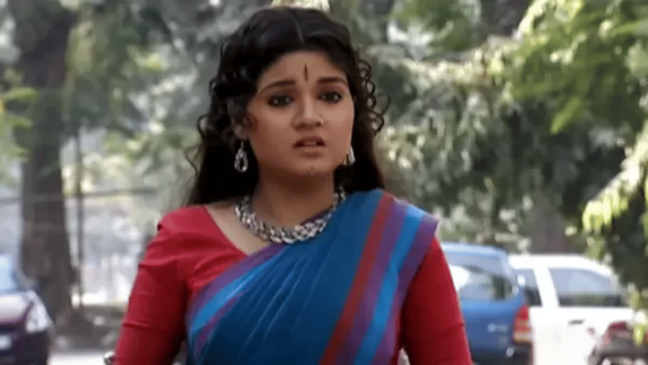কেউ খারাপ ভাবে গায়ে হাত দিলে ফ্লোর ছেড়ে দেব, ছমাস বাদে অভিযোগ করব না:রণিতা