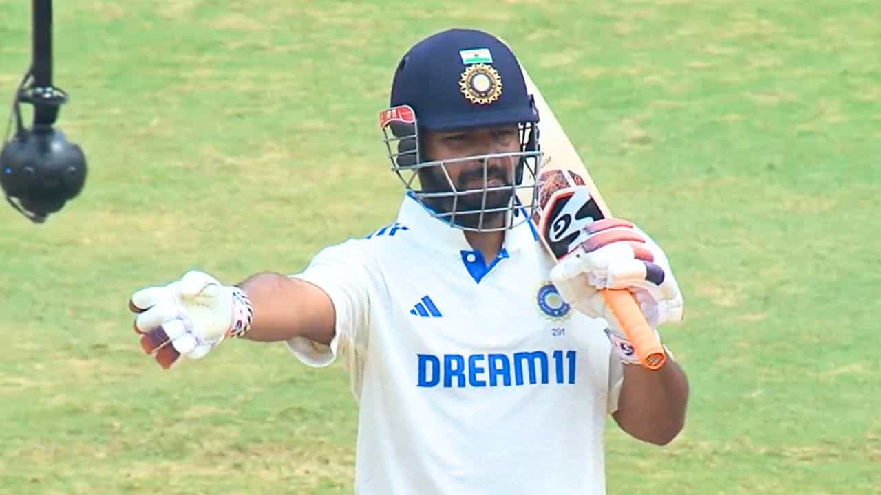 Rishabh Pant: এক ফিল্ডার এখানে দিতে হবে... বাংলাদেশ ক্যাপ্টেনকে ফিল্ডিং সাজাতে সাহায্য পন্থের Rishabh Pant: এক ফিল্ডার এখানে দিতে হবে... বাংলাদেশ ক্যাপ্টেনকে ফিল্ডিং সাজাতে সাহায্য পন্থের