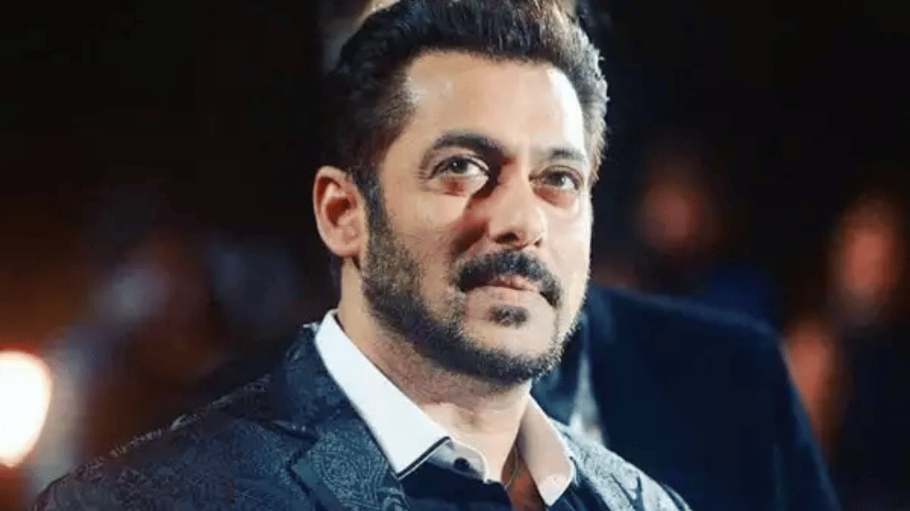 সলমনের নাম ভাঙিয়ে লক্ষ টাকার ব্যবসা! খবর পেয়েই কী করলেন ভাইজান? সলমনের নাম ভাঙিয়ে লক্ষ টাকার ব্যবসা! খবর পেয়েই কী করলেন ভাইজান?