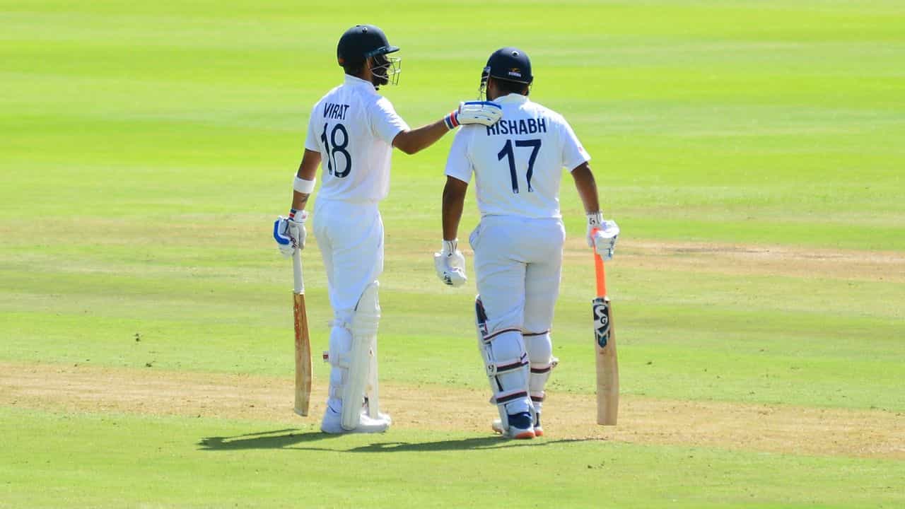 Ranji Trophy 2024: রঞ্জি ট্রফিতে খেলবেন বিরাট কোহলি! স্কোয়াডে ঋষভ পন্থও Ranji Trophy 2024: রঞ্জি ট্রফিতে খেলবেন বিরাট কোহলি! স্কোয়াডে ঋষভ পন্থও