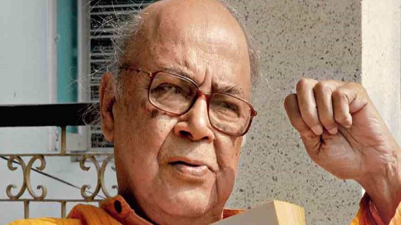 'বাড়ি থেকে বার করে...' মনোজ সম্পর্কে ভুয়ো খবর, ফুঁসে উঠলেন অভিনেতার মেয়ে 'বাড়ি থেকে বার করে...' মনোজ সম্পর্কে ভুয়ো খবর, ফুঁসে উঠলেন অভিনেতার মেয়ে