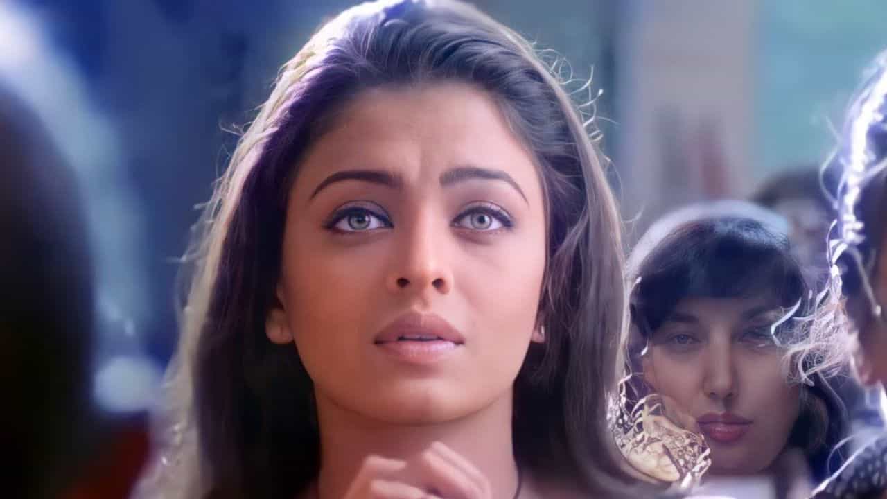 স্বামী অভিষেক বাড়ি ছেড়েছেন, সংসার টালমাটাল বিতর্কিত পরিস্থিতিতে সুখবর দিলেন ঐশ্বর্য স্বামী অভিষেক বাড়ি ছেড়েছেন, সংসার টালমাটাল বিতর্কিত পরিস্থিতিতে সুখবর দিলেন ঐশ্বর্য