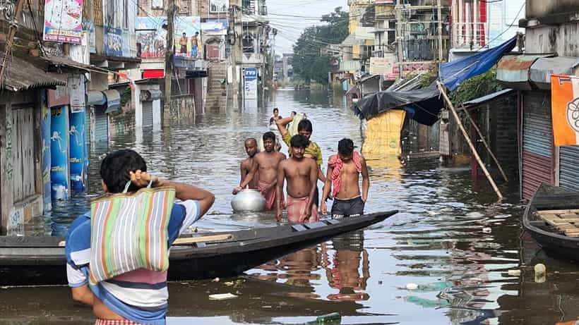 Weather Update: পুজোর মুখে কোন কোন জায়গায় ভয়াবহ বন্যার আশঙ্কা? জানাল আবহাওয়া দফতর