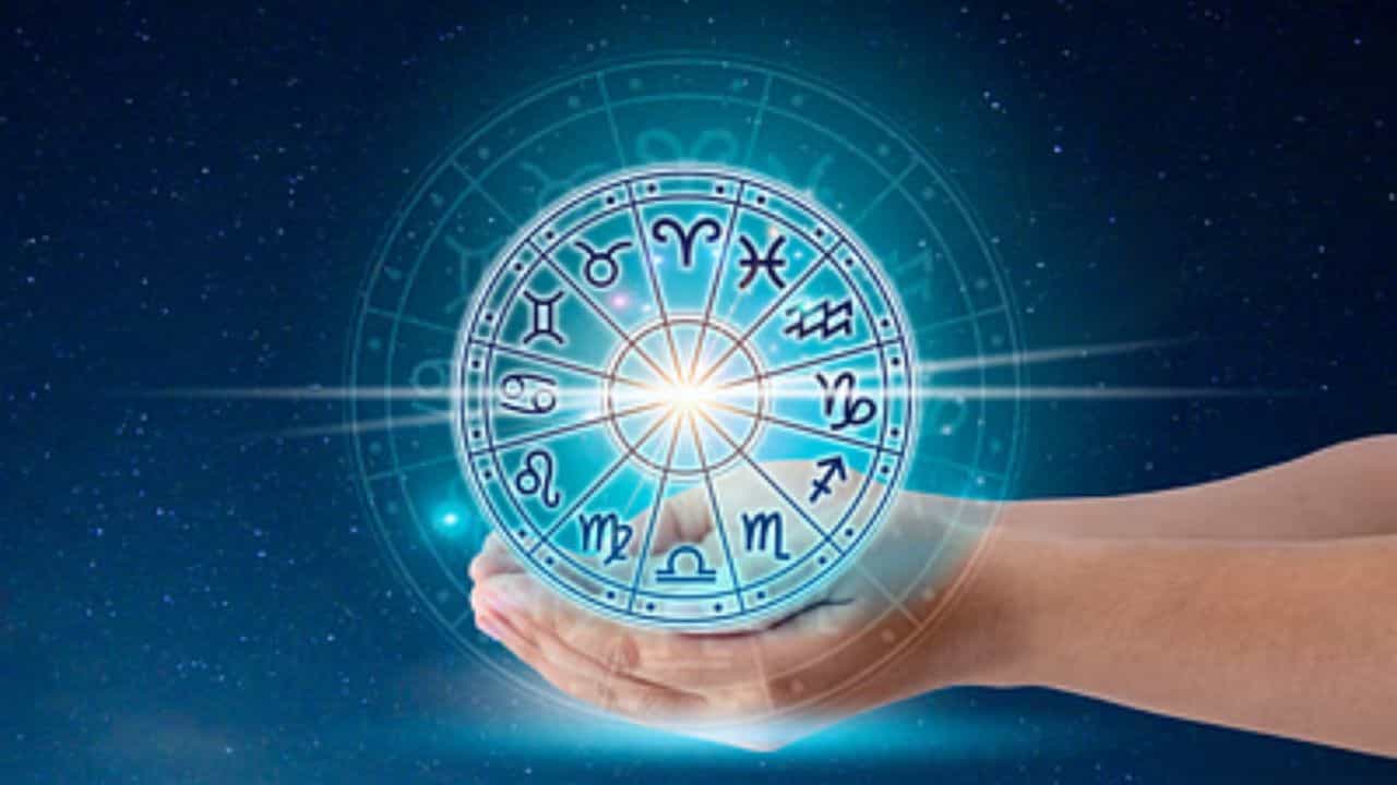 Today’s Horoscope, 20 November, 2024: বুধবার কেমন কাটবে আপনার দিন? কী বলছে রাশিচক্র? Today’s Horoscope, 20 November, 2024: বুধবার কেমন কাটবে আপনার দিন? কী বলছে রাশিচক্র?