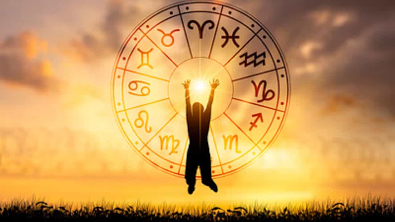 Today’s Horoscope , 27th October, 2024: কেমন কাটবে বুধবার? কী অপেক্ষা করছে কর্মক্ষেত্রে? দেখে নিন আজকের রাশিফল Today’s Horoscope , 27th October, 2024: কেমন কাটবে বুধবার? কী অপেক্ষা করছে কর্মক্ষেত্রে? দেখে নিন আজকের রাশিফল