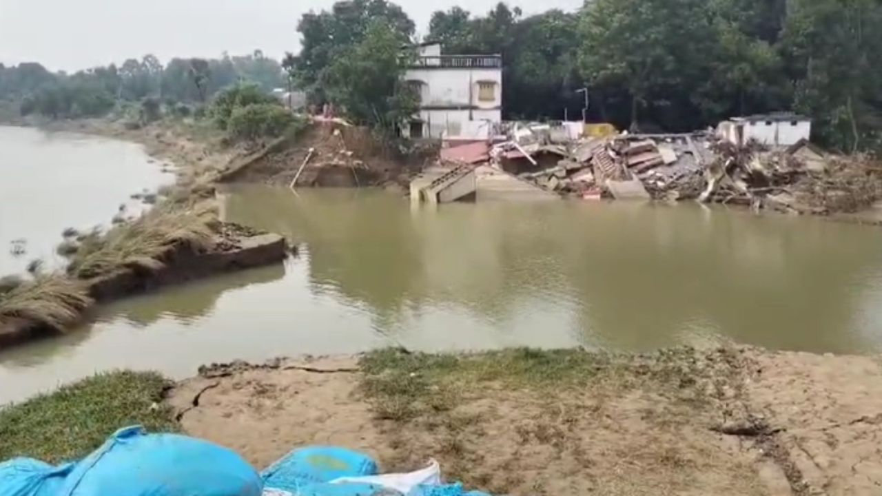 Flood Situation: জল নামতে শুরু করেছে, কিছুটা হলেও পরিস্থিতি উন্নতি হচ্ছে প্লাবিত এলাকাগুলোর