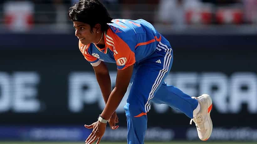 IND vs PAK: পাকিস্তানের বিরুদ্ধে ম্যাচ জিতিয়ে শাস্তির মুখে ভারতের পেসার!