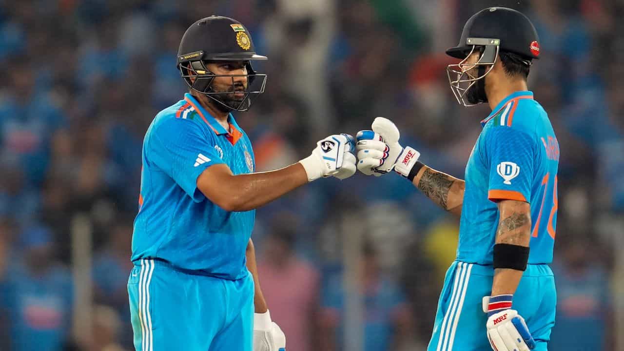 Asia Cup: পঁচিশে ভারতের মাটিতে এশিয়া কাপ, খেলতে পারবেন না বিরাট-রোহিত; কেন জানেন? Asia Cup: পঁচিশে ভারতের মাটিতে এশিয়া কাপ, খেলতে পারবেন না বিরাট-রোহিত; কেন জানেন?