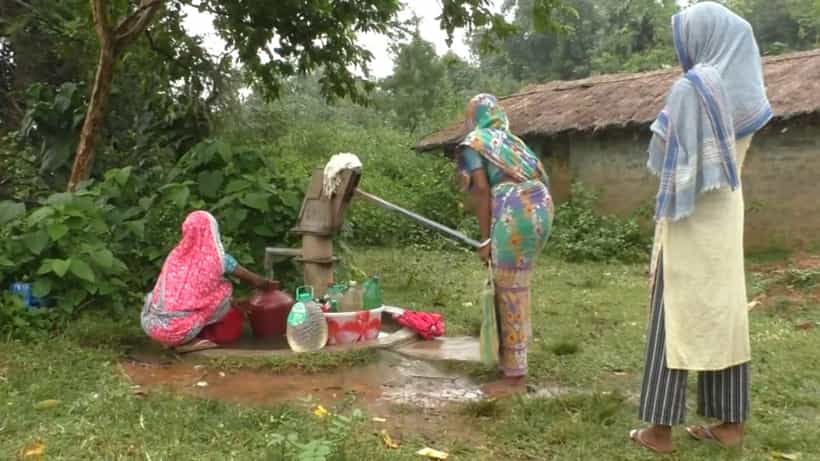Central Goverment: কল থাকলেও পড়ে না জল! এ রাজ্যে কেন্দ্রীয় প্রকল্পের কাজ কতদূর? উঠে এল বিস্ফোরক তথ্য