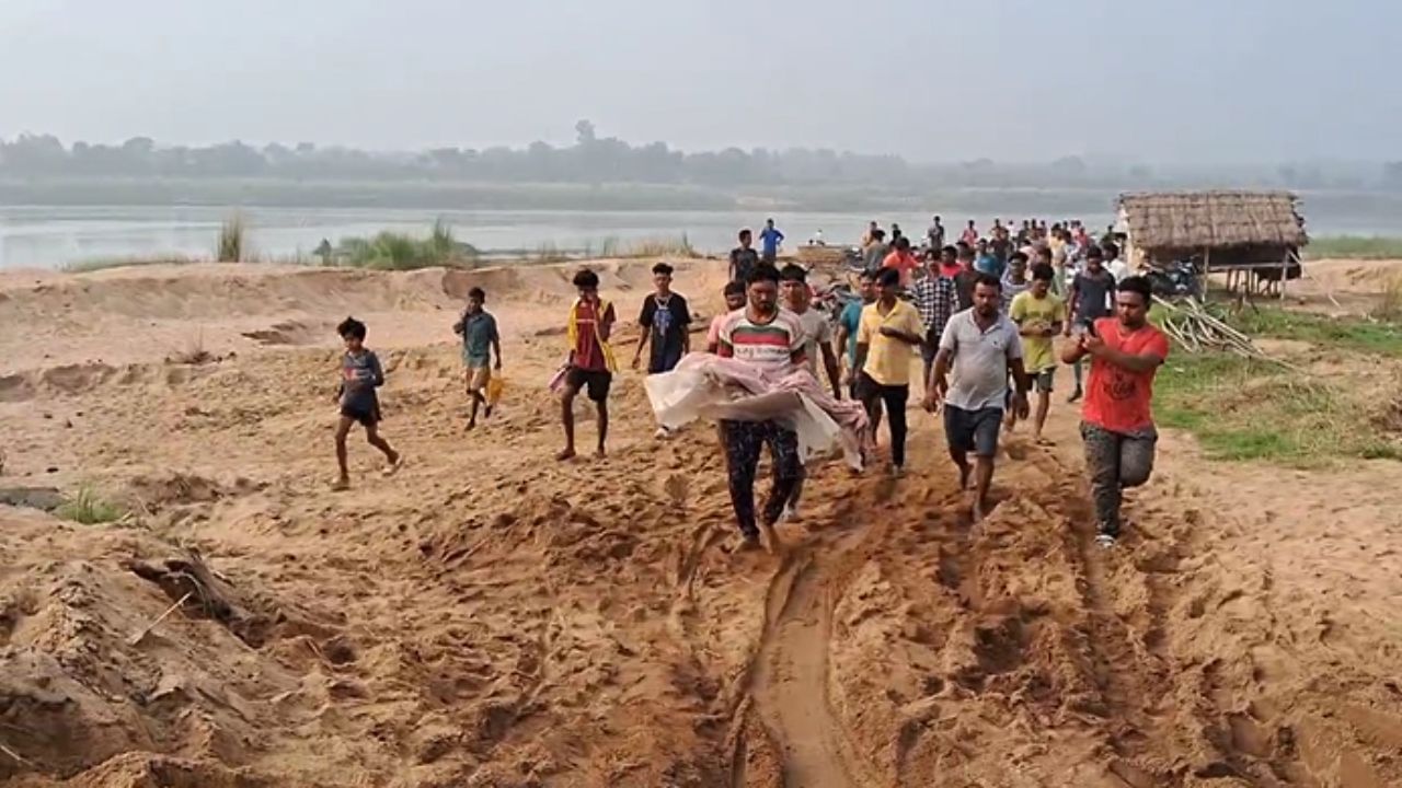 Birbhum: নদীতে তলিয়ে গিয়েছিল শিশু, ১৯ ঘণ্টা পর পাশের ঘাটে ভেসে উঠল দেহ