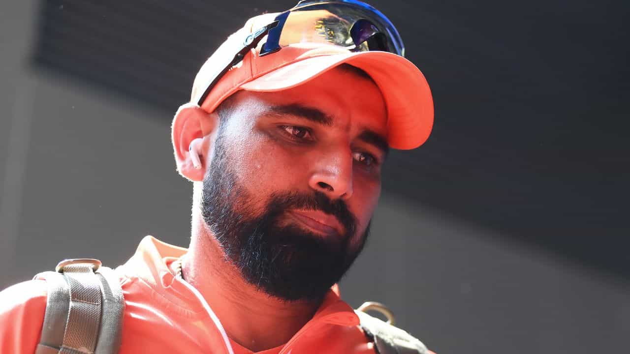 Rohit on Shami: সামি বলেছিলেন গুজব, চোট নিয়ে অন্দরের খবর রোহিত শর্মার Rohit on Shami: সামি বলেছিলেন গুজব, চোট নিয়ে অন্দরের খবর রোহিত শর্মার