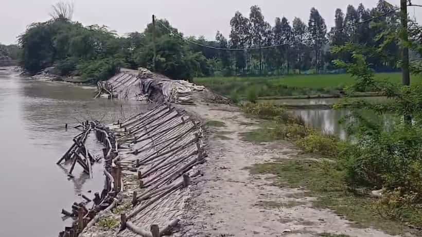Cyclone Update: চোখ রাঙাচ্ছে দানা, তার আগেই ফাটল নদীবাঁধে, সব হারানোর আশঙ্কায় সুন্দরবনবাসী
