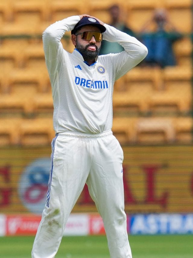 মাঠে ঢোকার রাস্তা ভুললেন রোহিত! হিটম্যানের হলটা কী?