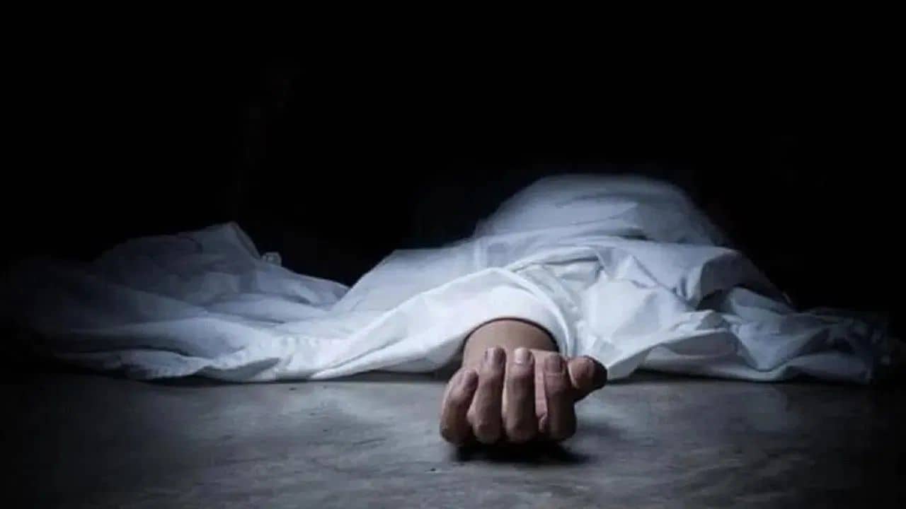 Electrocuted to death: ভবানীপুরে রাস্তায় বিদ্যুৎস্পৃষ্ট হয়ে মৃত্যু যুবকের, কী বলছে পুরনিগম?