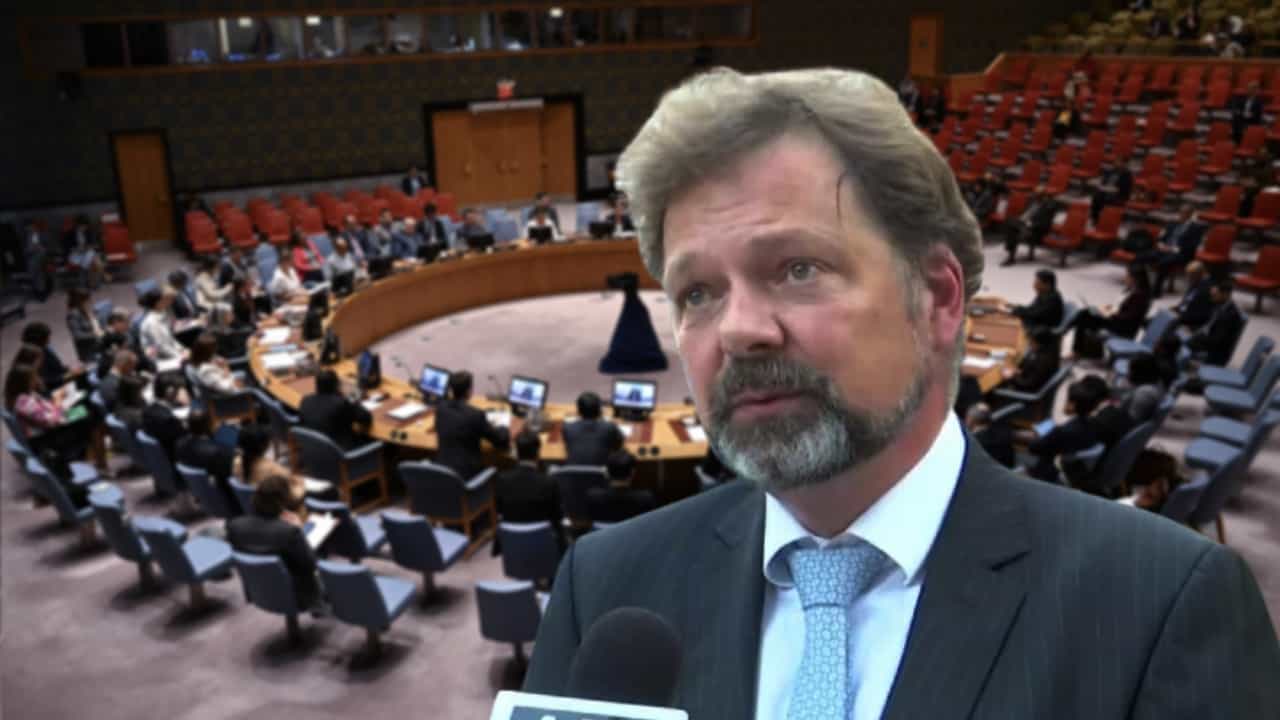 German Envoy: ভারতের পাশে দাঁড়াল জার্মানি, UNSC-তে জায়গা পাওয়া নিয়ে রাষ্ট্রদূত বললেন... German Envoy: ভারতের পাশে দাঁড়াল জার্মানি, UNSC-তে জায়গা পাওয়া নিয়ে রাষ্ট্রদূত বললেন...