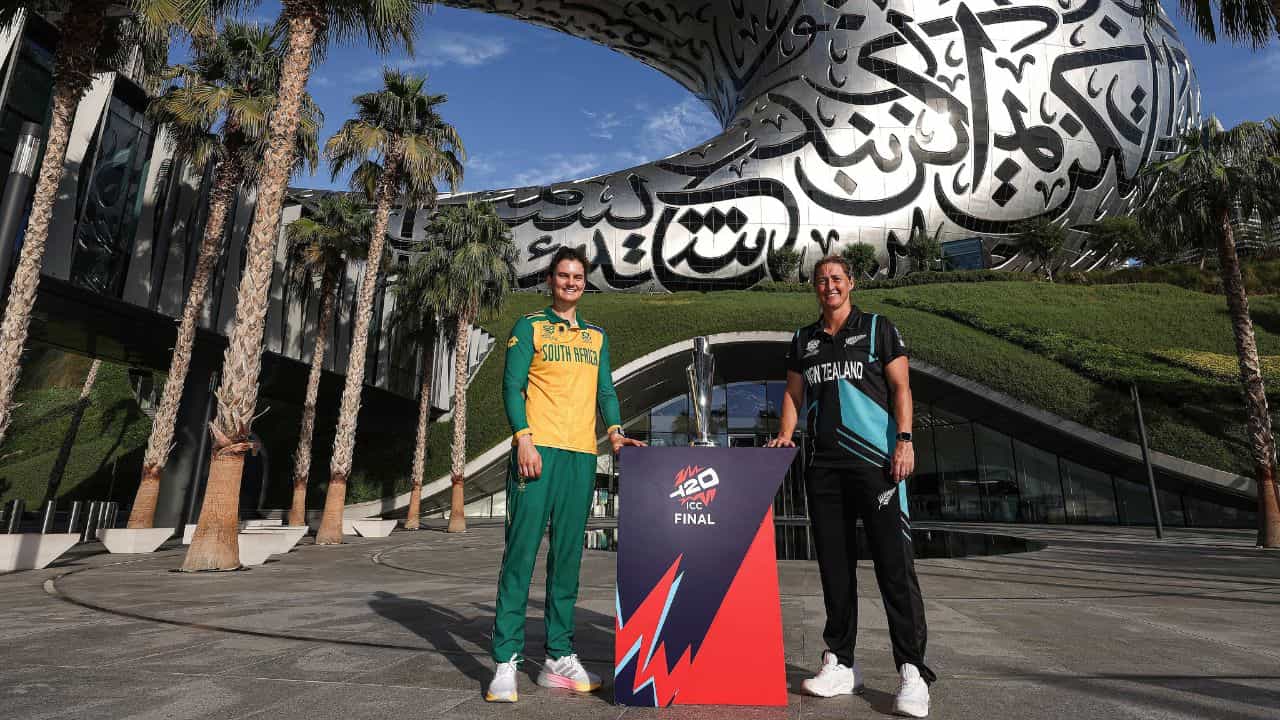 T20 WC 2024: নতুন চ্যাম্পিয়নের অপেক্ষা; ফাইনালে আজ দক্ষিণ আফ্রিকা-নিউজিল্যান্ড T20 WC 2024: নতুন চ্যাম্পিয়নের অপেক্ষা; ফাইনালে আজ দক্ষিণ আফ্রিকা-নিউজিল্যান্ড
