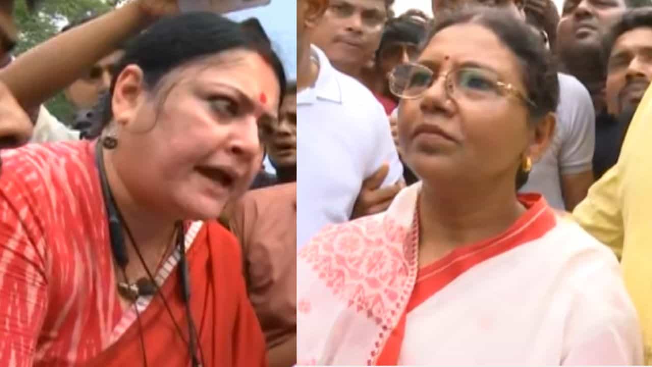 Jaynagar: মৃত নাবালিকার দেহ সংরক্ষণের দাবি অগ্নিমিত্রার, তৃণমূল সাংসদ প্রতিমাকে ঘিরে গো ব্যাক স্লোগান Jaynagar: মৃত নাবালিকার দেহ সংরক্ষণের দাবি অগ্নিমিত্রার, তৃণমূল সাংসদ প্রতিমাকে ঘিরে গো ব্যাক স্লোগান