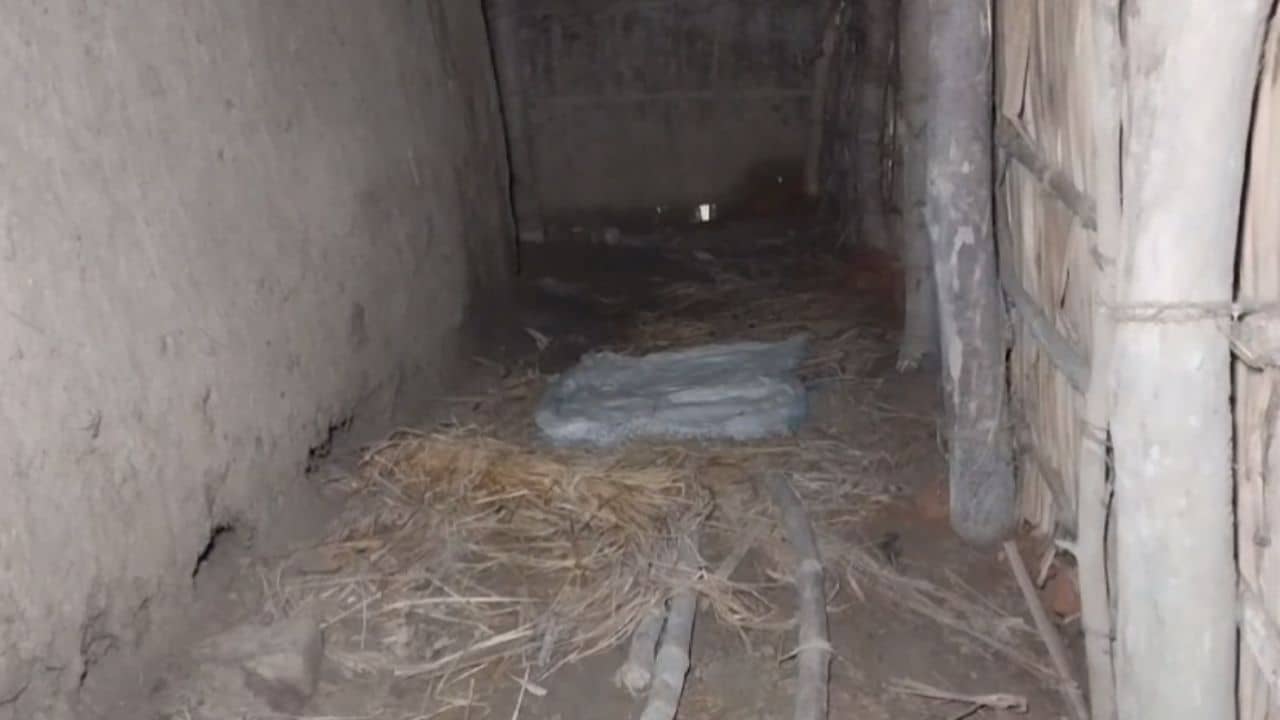 Kultali: ও কথা বলতে পারে না গোঙাচ্ছিল..., কালীপুজোর দিন নির্জন বাড়িতে মহিলাকে নিয়ে ধর্ষণ, গ্রেফতার প্রৌঢ়