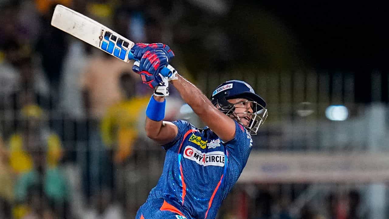 LSG Retention List for IPL 2025: এক নম্বর প্লেয়ারকে রাখল না LSG, রিটেনশন তালিকায় পাঁচ LSG Retention List for IPL 2025: এক নম্বর প্লেয়ারকে রাখল না LSG, রিটেনশন তালিকায় পাঁচ